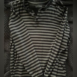 grey striped long sleeve shirt